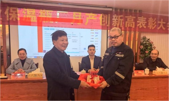 “四化”建设助力娄底HJC黄金城官网实业保温瓶月产创历史新高